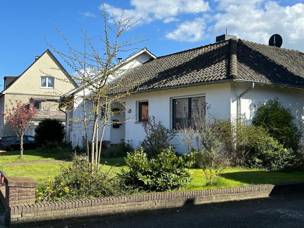 Entspannung Am Niederrhein - Grosses Helles Haus Mit Kamin Emmerich Kültér fotó